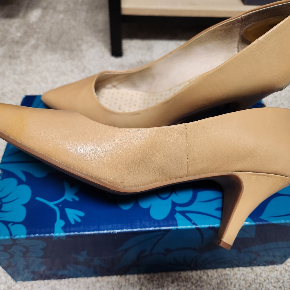 Elegant Beige Women's Heels
